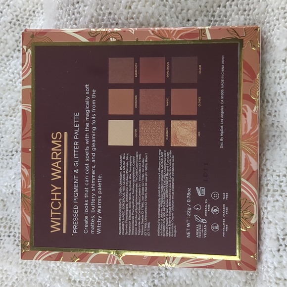 HIPDOT Pressed Pigment/Glitter Palette in Witchy Warms, 22g/0.78oz - Picture 7 of 11